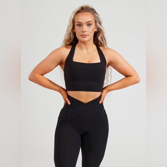 Buffbunny Collection Other - Buffbunny Revolution Sports Bra in Onyx Black Size Medium New with tags